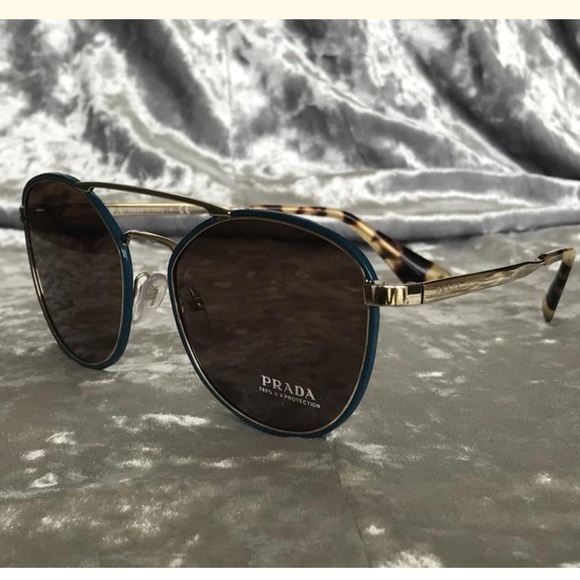 Prada Accessories - ❌SOLD❌PRADA Women's Green Framed Aviator